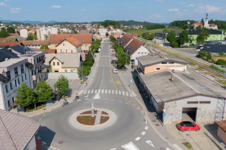 Krožišče pri Okrepčevalnici pri Frenku