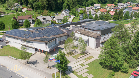 Sončna elektrarna na objektu PŠ Višnja Gora