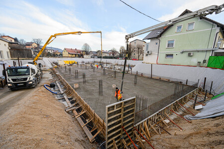 Kulturno upravni center Ivančna Gorica