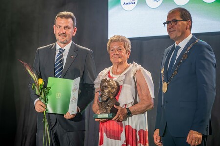 Nagrajenka Cvetka Vozel iz Višnje Gore