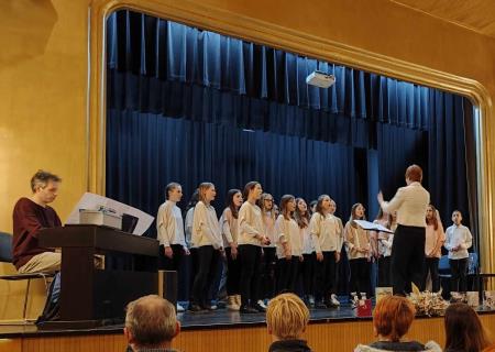 received_1330529268147934