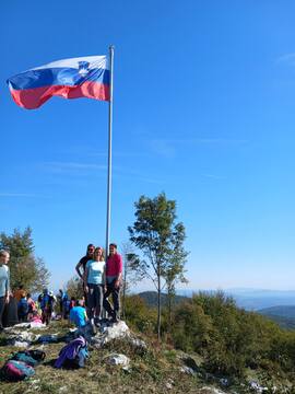 IMG-6f428b95aff6acc7cb5d9fd52b6c4414-V