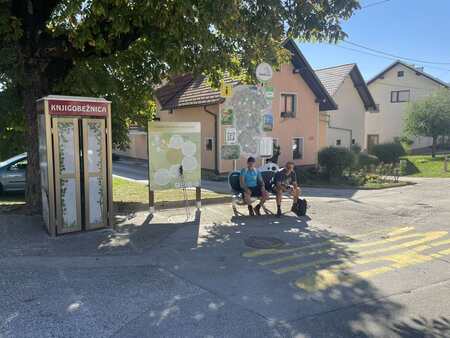 IMG-457bd32cfefdce8d25ecb28a522a4d6e-V